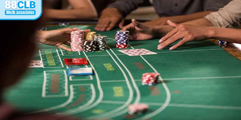 Chơi baccarat dễ như ăn bánh nhưng không dễ để thắng đậm